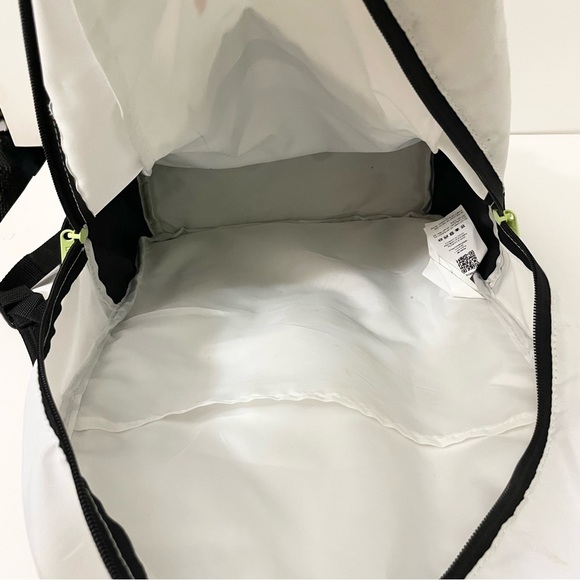 Puma Backpack White Black with Pink Logo - Picture 9 of 16